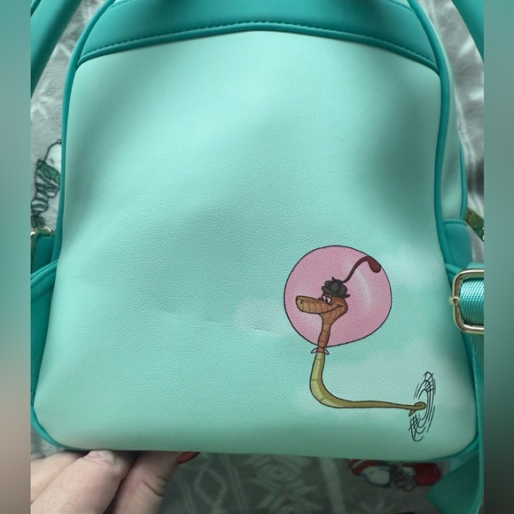 Robin Hood Saves Maid Marian Loungefly bag - Picture 4 of 15